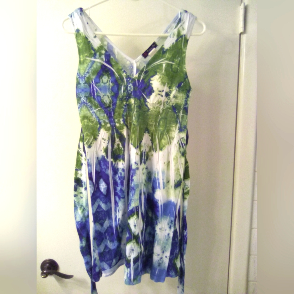 Sun dress with tie in back
